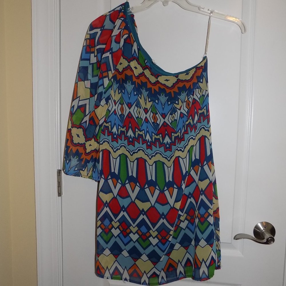3for$25 HELLO MISS Blue Geo One Shoulder Dress Med
